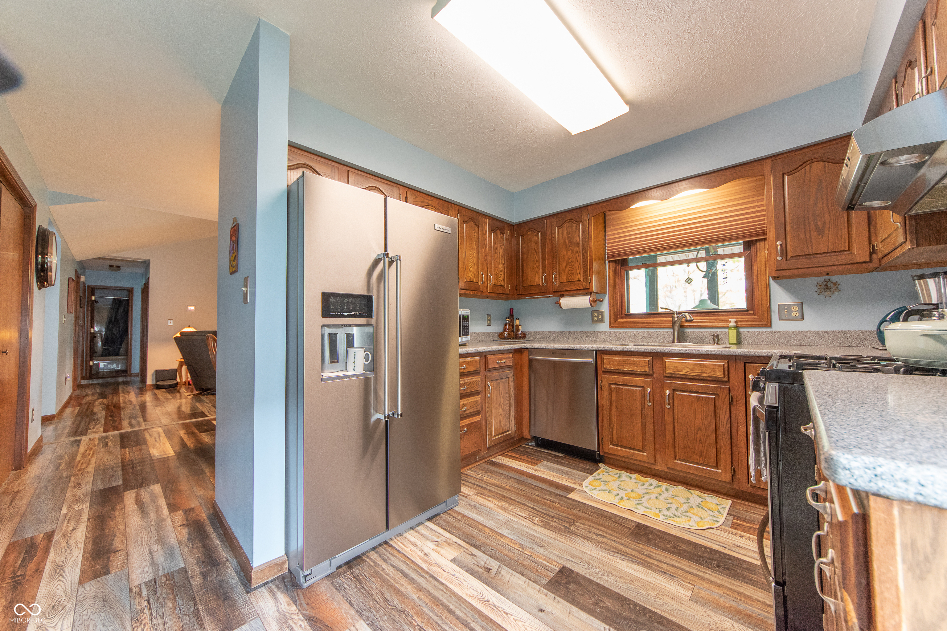 3003 Fox Pointe Drive Columbus, IN 47203 - Photo 8 of 35