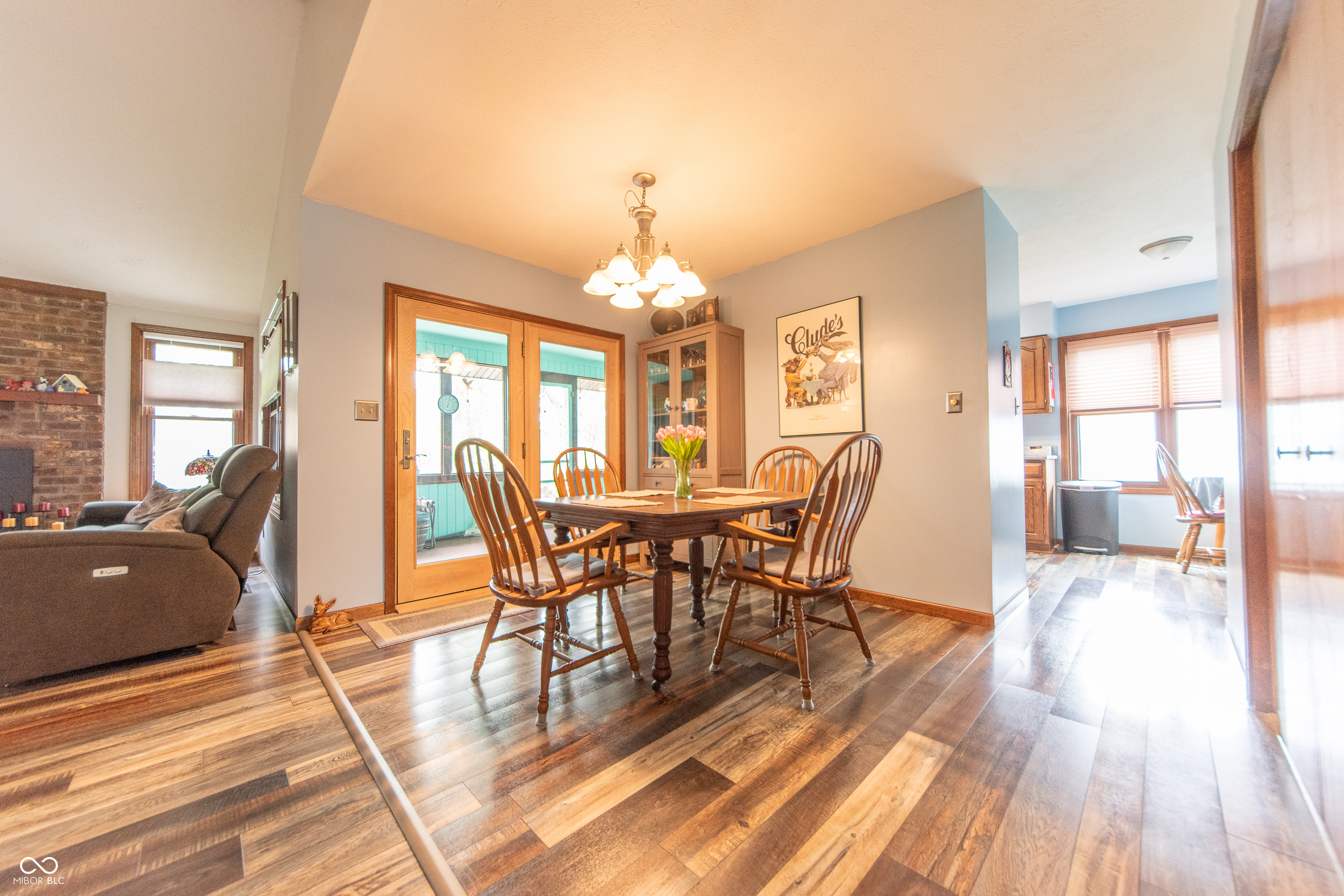 3003 Fox Pointe Drive Columbus, IN 47203 - Photo 9 of 35