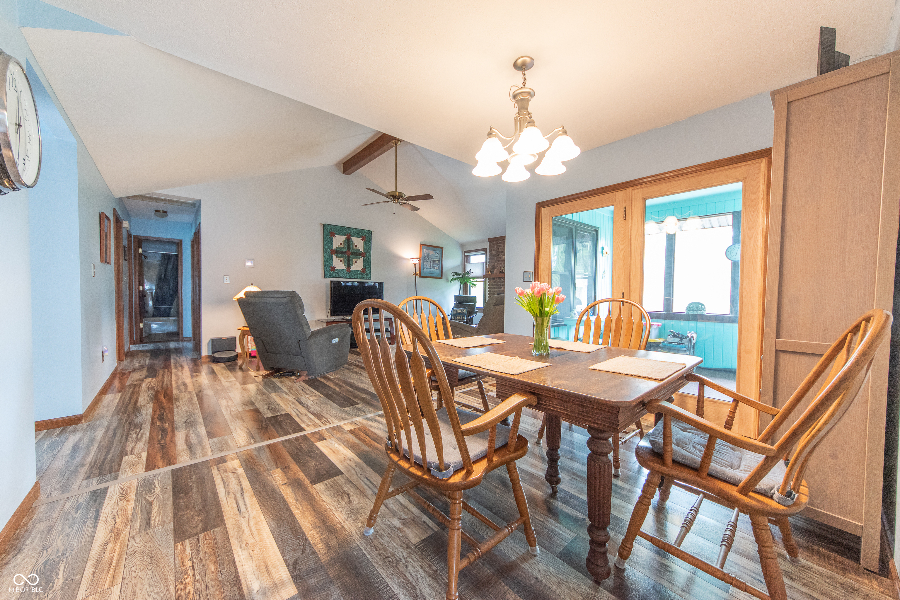 3003 Fox Pointe Drive Columbus, IN 47203 - Photo 10 of 35