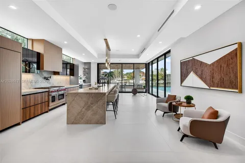 $13,995,000 | 700 Southwest 12th Avenue, Fort Lauderdale, FL 33312