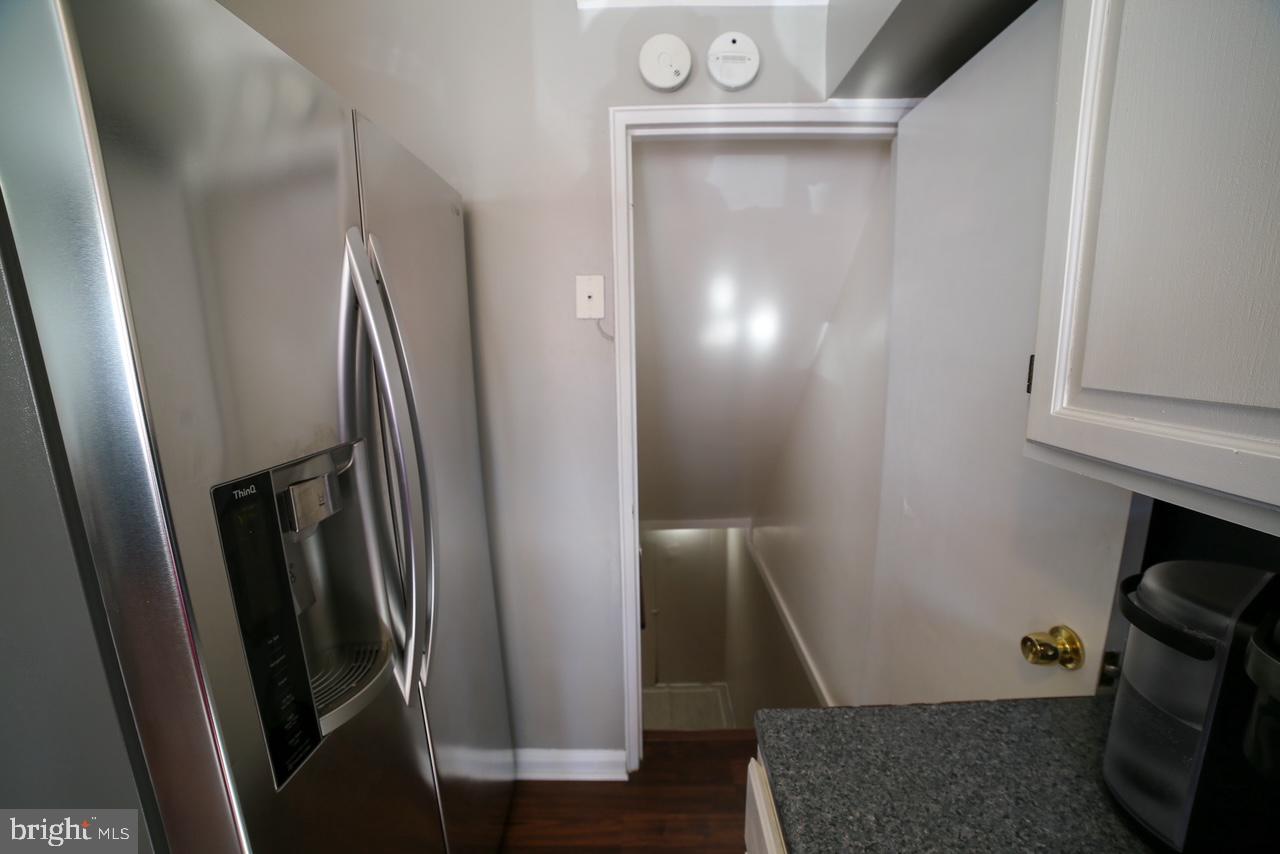 3405 North Point Road Baltimore, MD 21222 - Photo 29 of 85