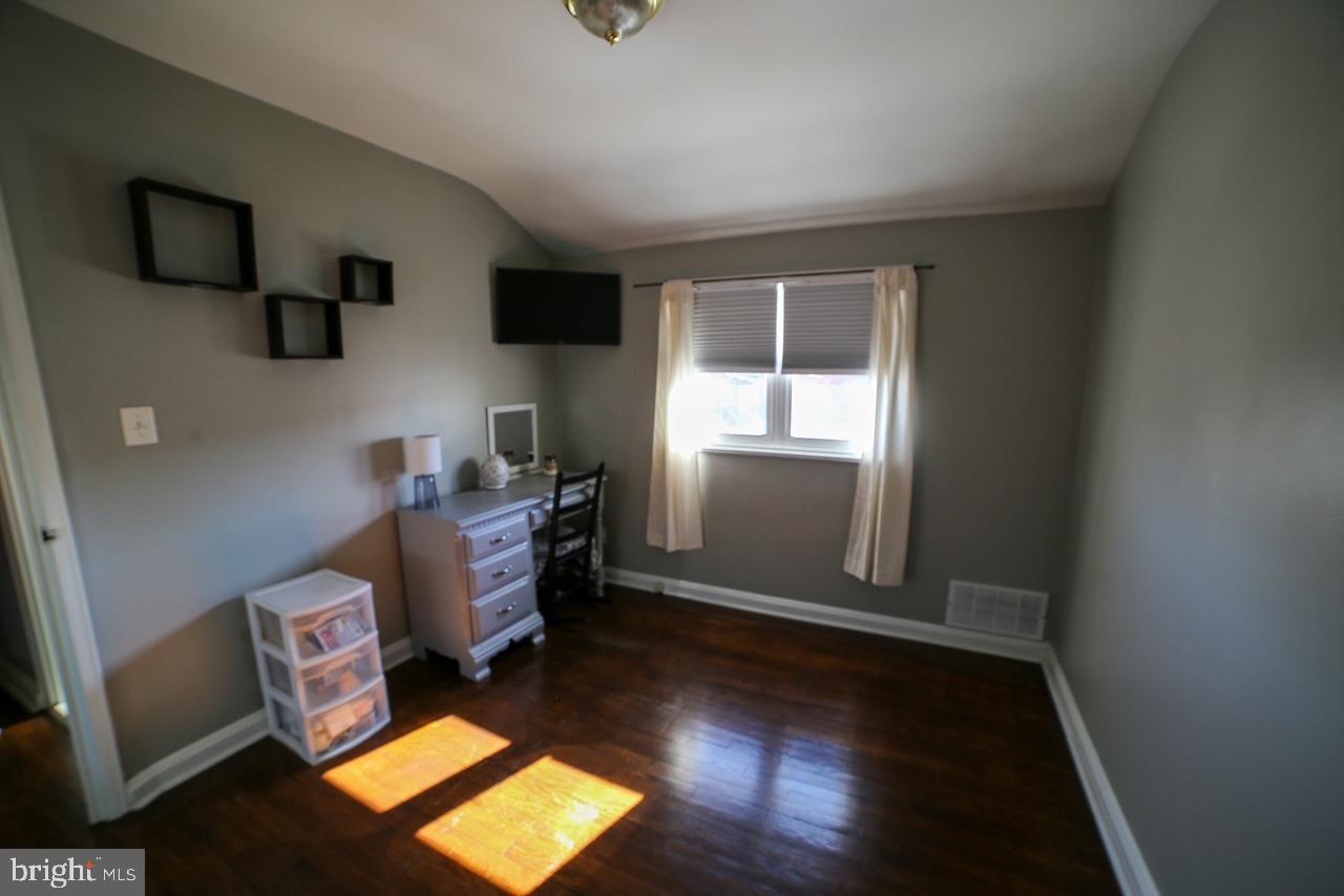 3405 North Point Road Baltimore, MD 21222 - Photo 65 of 85