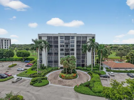 $349,000 | 6815 Willow Wood Drive, Unit 4083, Boca Raton, FL 33434