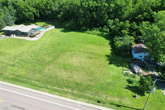 $40,000 | 1227 East Amelia Street, Cassville, WI 53806