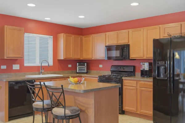 $429,900 | 3905 Harmony Drive, Zion, IL 60099