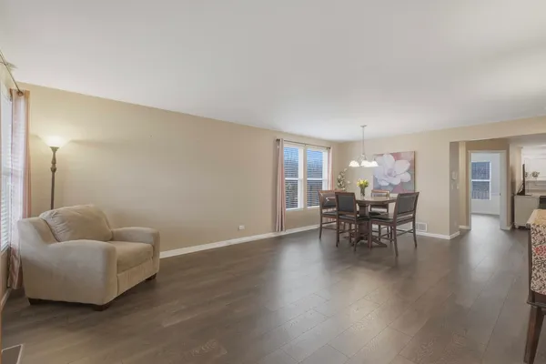 $429,900 | 3905 Harmony Drive, Zion, IL 60099