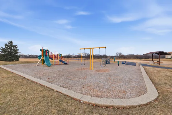 $429,900 | 3905 Harmony Drive, Zion, IL 60099