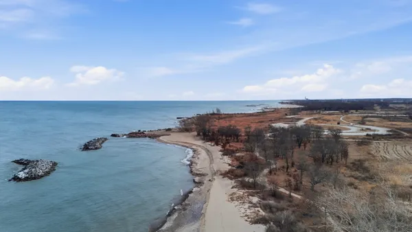 $429,900 | 3905 Harmony Drive, Zion, IL 60099