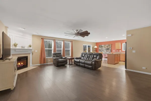 $429,900 | 3905 Harmony Drive, Zion, IL 60099