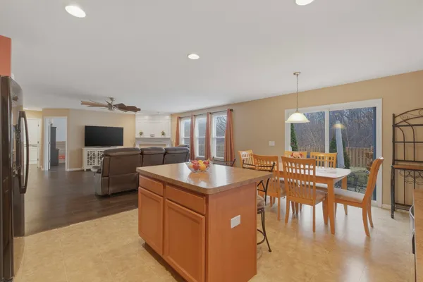 $429,900 | 3905 Harmony Drive, Zion, IL 60099