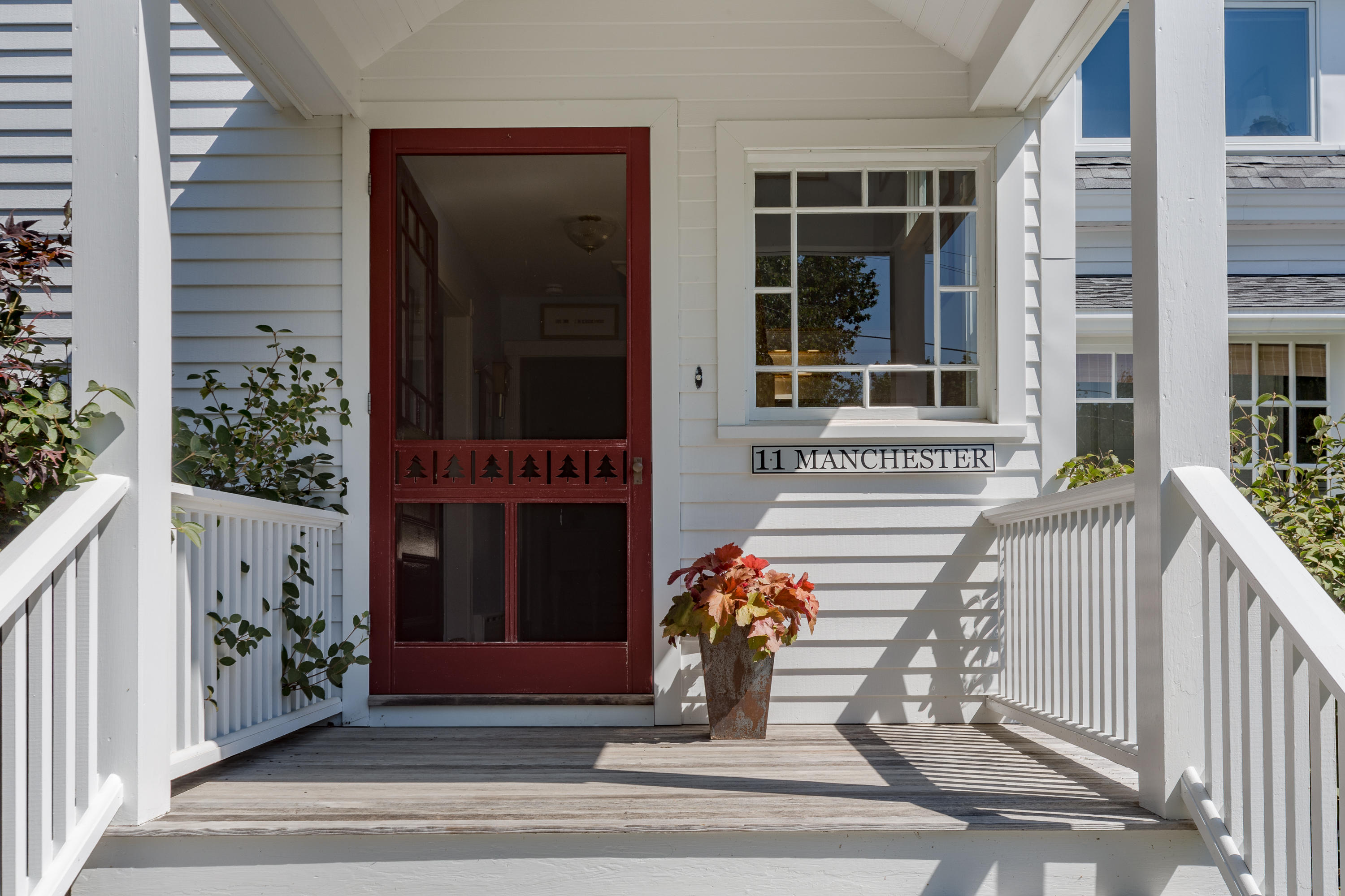 11 Manchester Road Northeast Harbor, ME 04662 - Photo 6 of 33 11Manchester