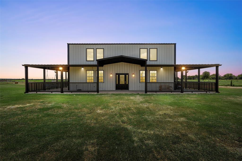 145 129a Marlin, TX 76661 - Photo 1 of 38 a front view of a house with a garden