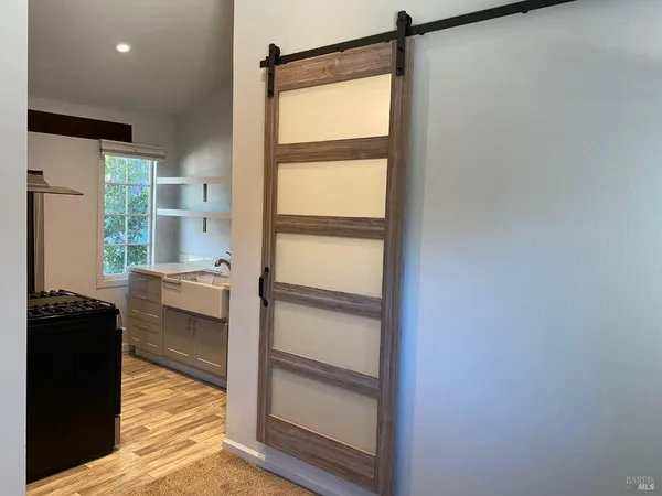 $2,000 | 1644 Hillview Place, St. Helena, CA 94574