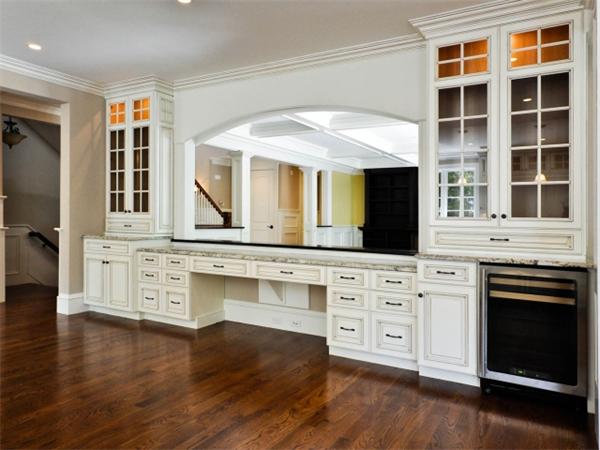 74 Country Club Road Newton, MA 02459 - Photo 8 of 25