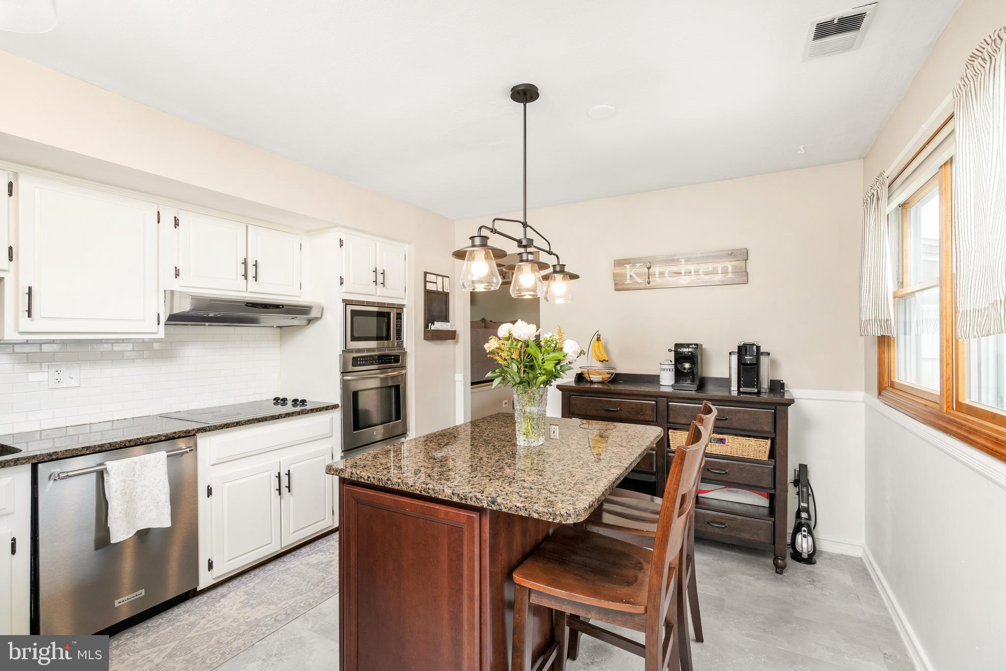 11 Colleen Circle Ewing, NJ 08638 - Photo 13 of 30