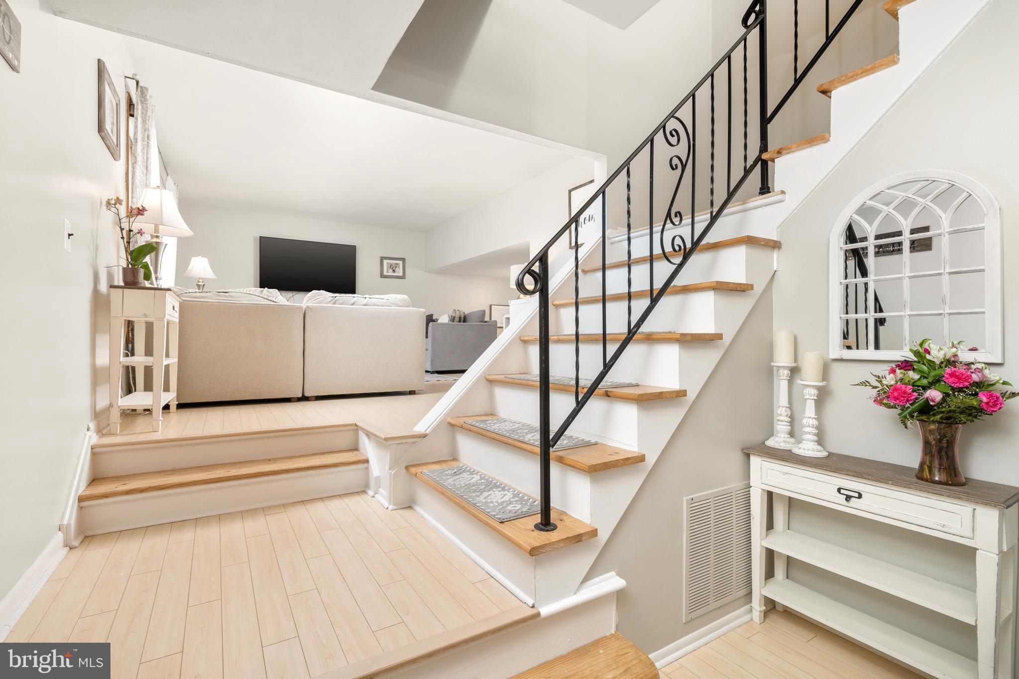 11 Colleen Circle Ewing, NJ 08638 - Photo 4 of 30