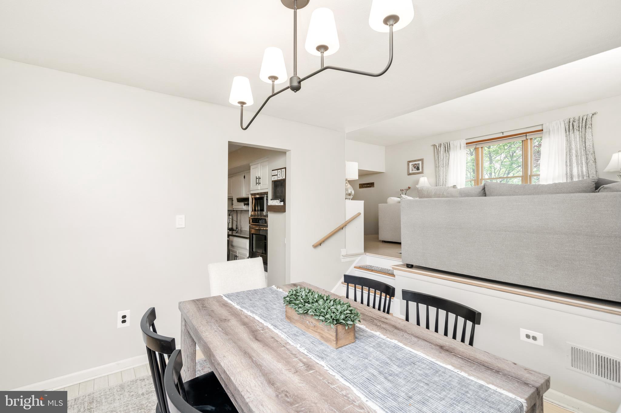 11 Colleen Circle Ewing, NJ 08638 - Photo 10 of 30