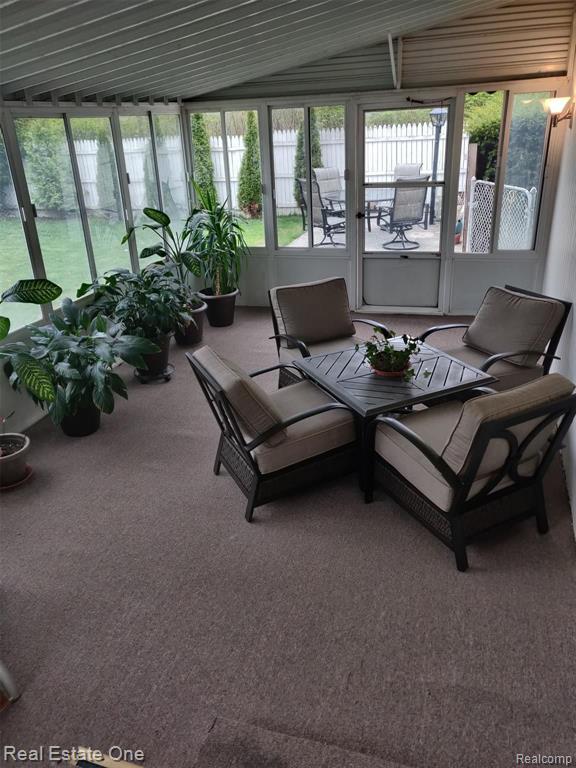 32064 Bonnet Hill Road Farmington Hills, MI 48334 - Photo 16 of 29