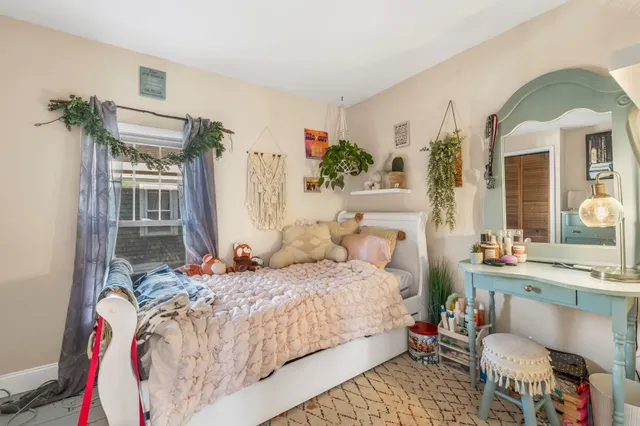 $229,000 | 27 Lane Street, Bangor, ME 04401