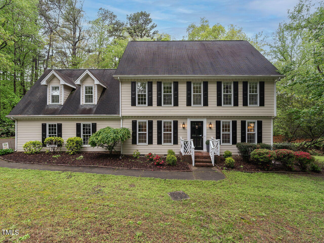 8805 Stage Ford Road Raleigh, NC 27615 - Photo 3 of 45 Charming home