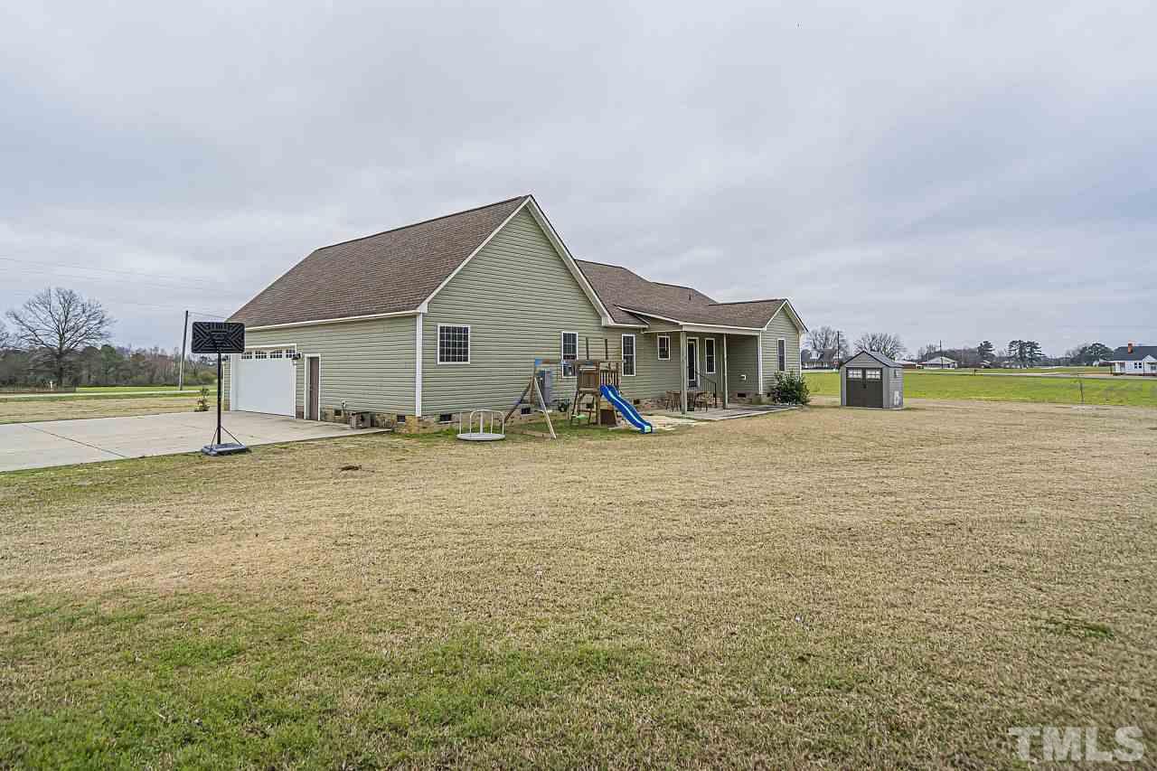 1300 Denning Road Benson, NC 27504 - Photo 3 of 30 Gallery Image 3