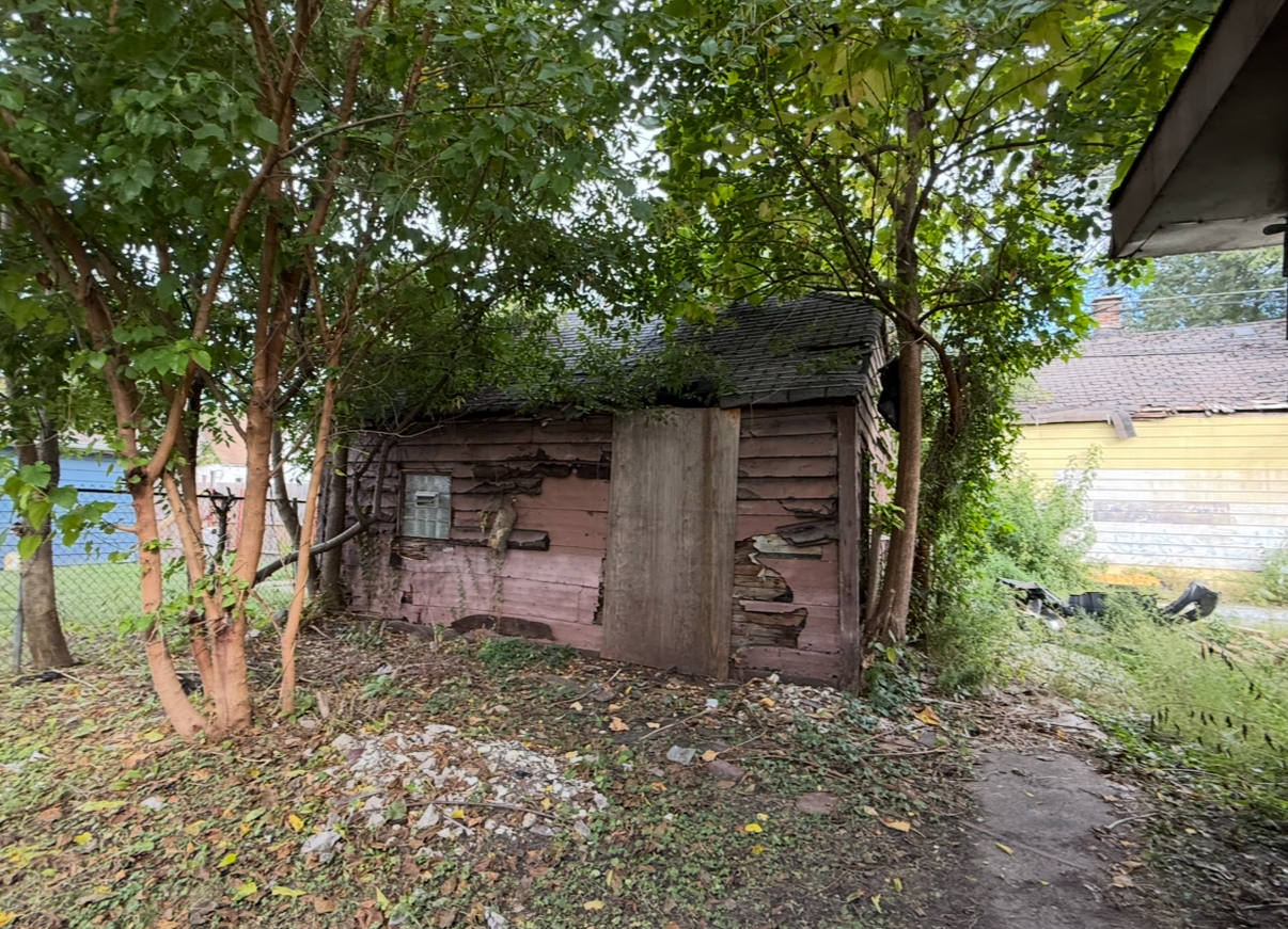 28 156th Street Calumet City, IL 60409 - Photo 23 of 24 a front view of a house with a yard