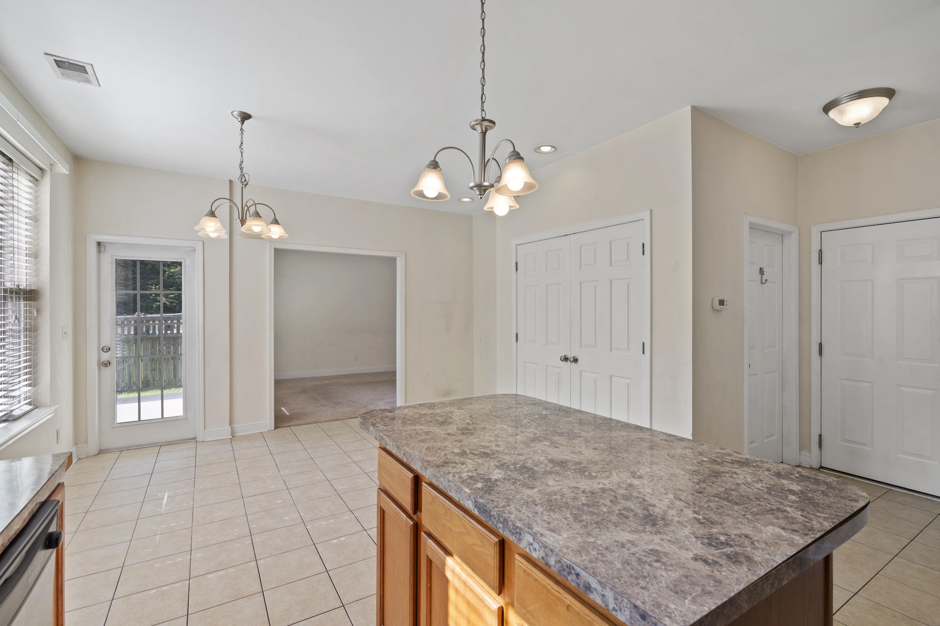 313 Stone Post Road Moncks Corner, SC 29461 - Photo 11 of 21 SDH04480