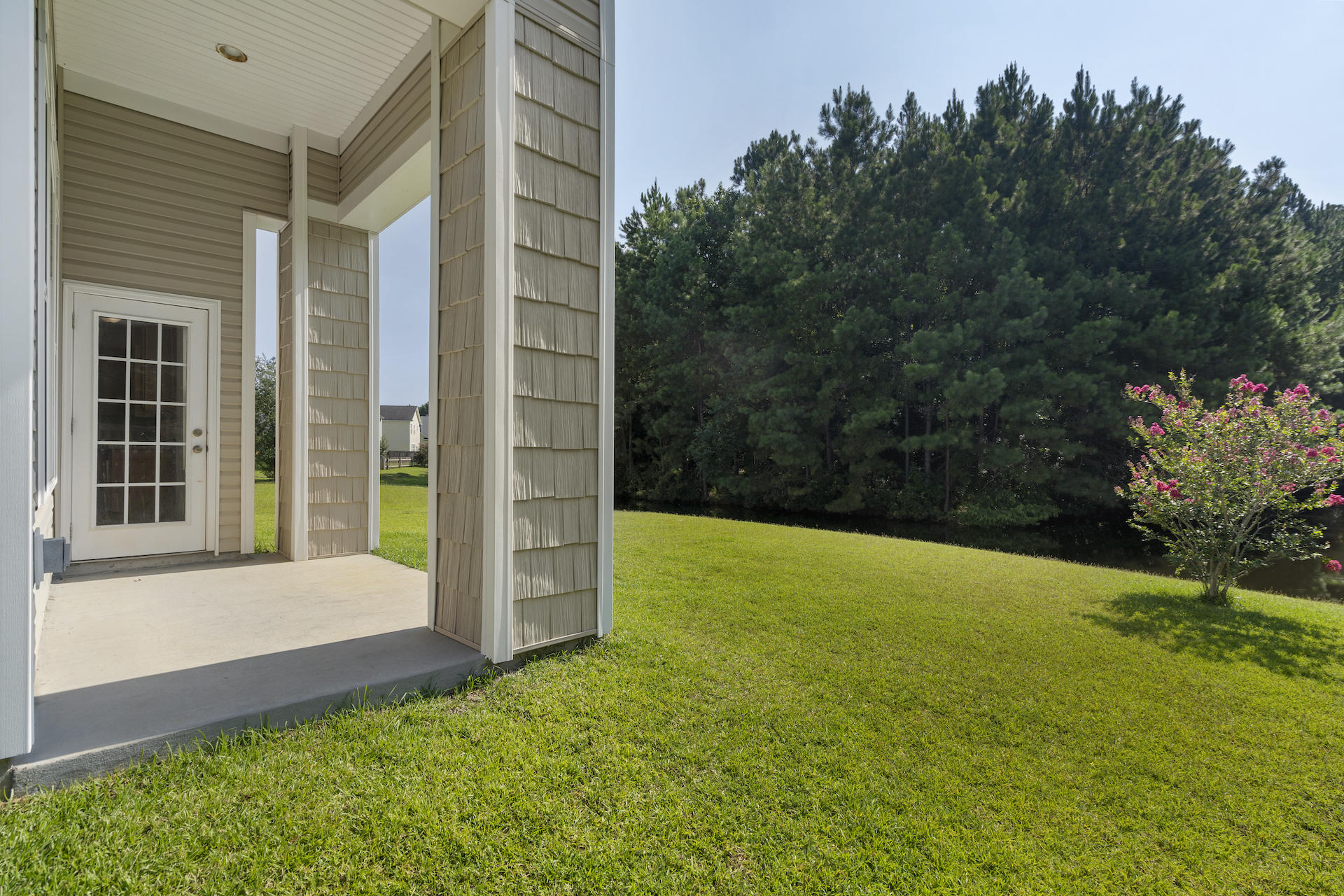 313 Stone Post Road Moncks Corner, SC 29461 - Photo 3 of 21 SDH04549