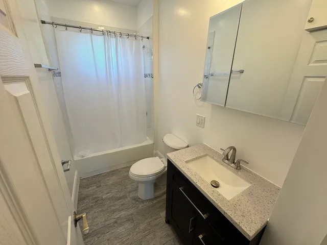 $5,400 | 29 Cameron Avenue, Unit 3, Somerville, MA 02144