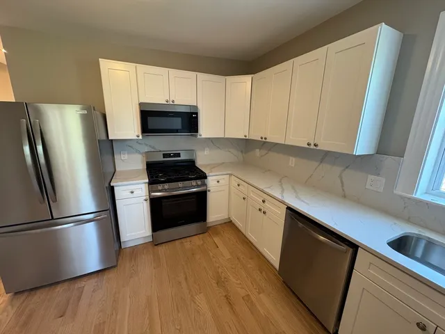 $5,400 | 29 Cameron Avenue, Unit 3, Somerville, MA 02144