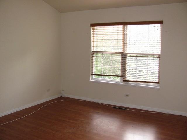 1218 Coldspring Road, Unit 1218 Elgin, IL 60120 - Photo 3 of 8