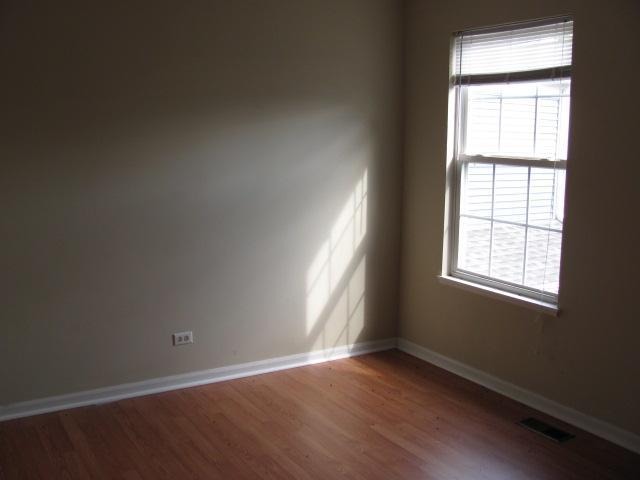 1218 Coldspring Road, Unit 1218 Elgin, IL 60120 - Photo 6 of 8