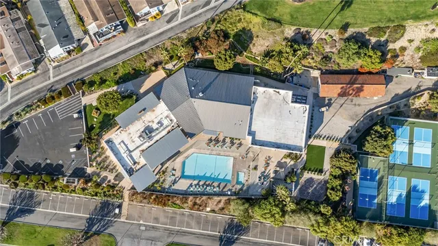 $725,000 | 2275 West 25th Street, Unit 132, San Pedro, CA 90732