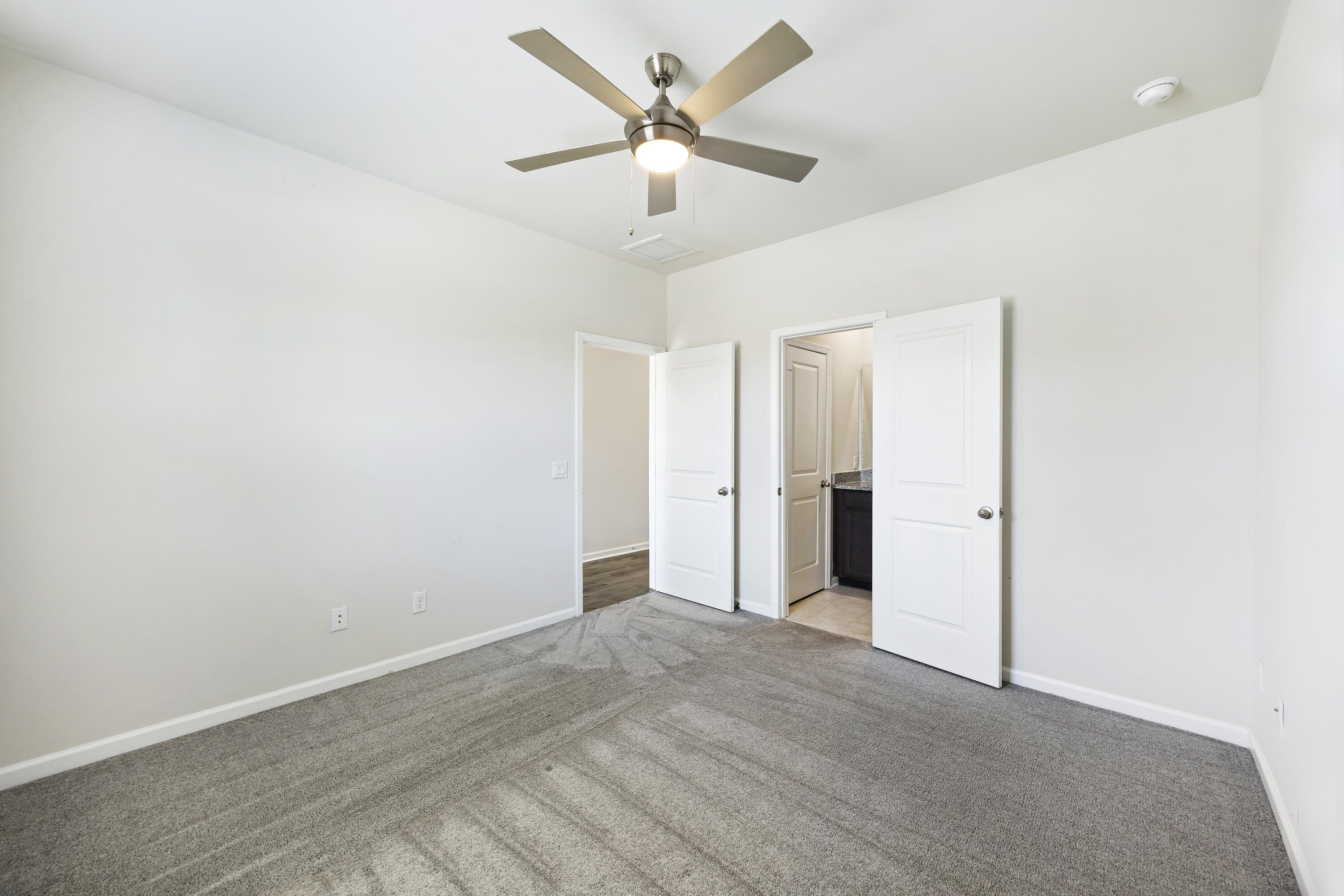 1326 Warrens Way Manning, SC 29102 - Photo 23 of 27 243A1556