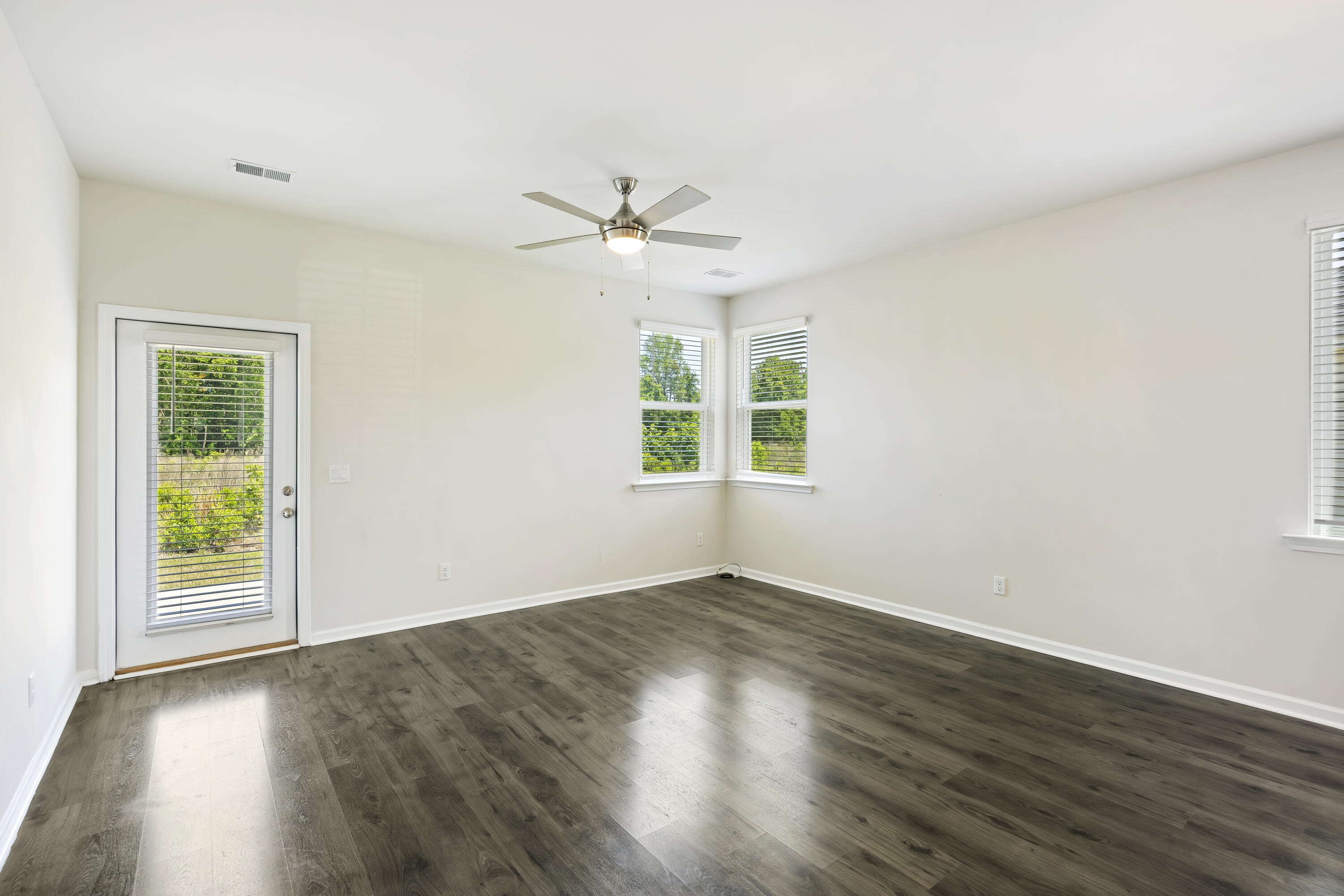 1326 Warrens Way Manning, SC 29102 - Photo 8 of 27 243A1615
