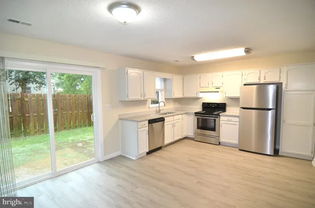 $1,695 | 21632 South Shangri-La Drive, Lexington Park, MD 20653