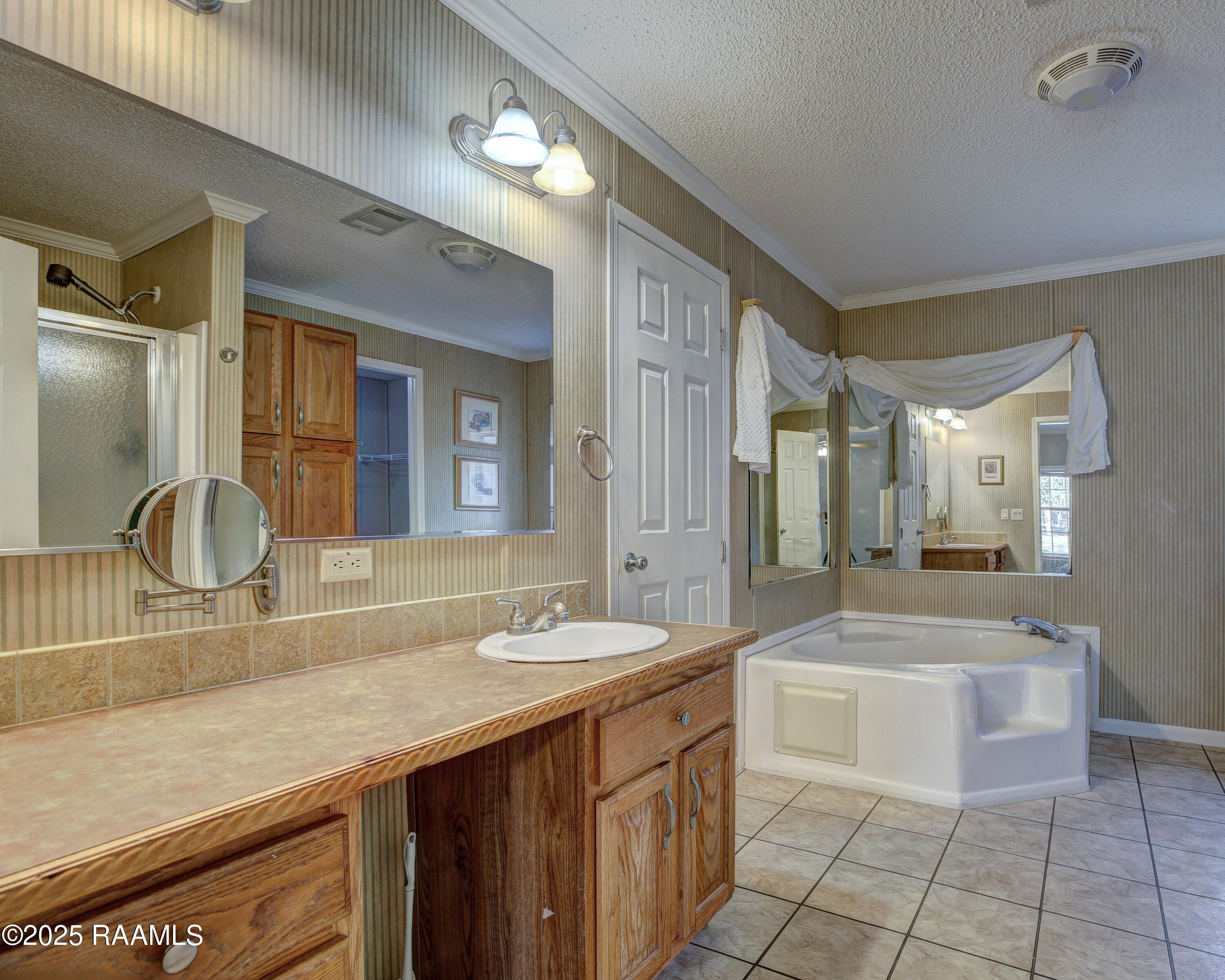 305 Demette Road Lafayette, LA 70508 - Photo 11 of 16 305 Demette-11