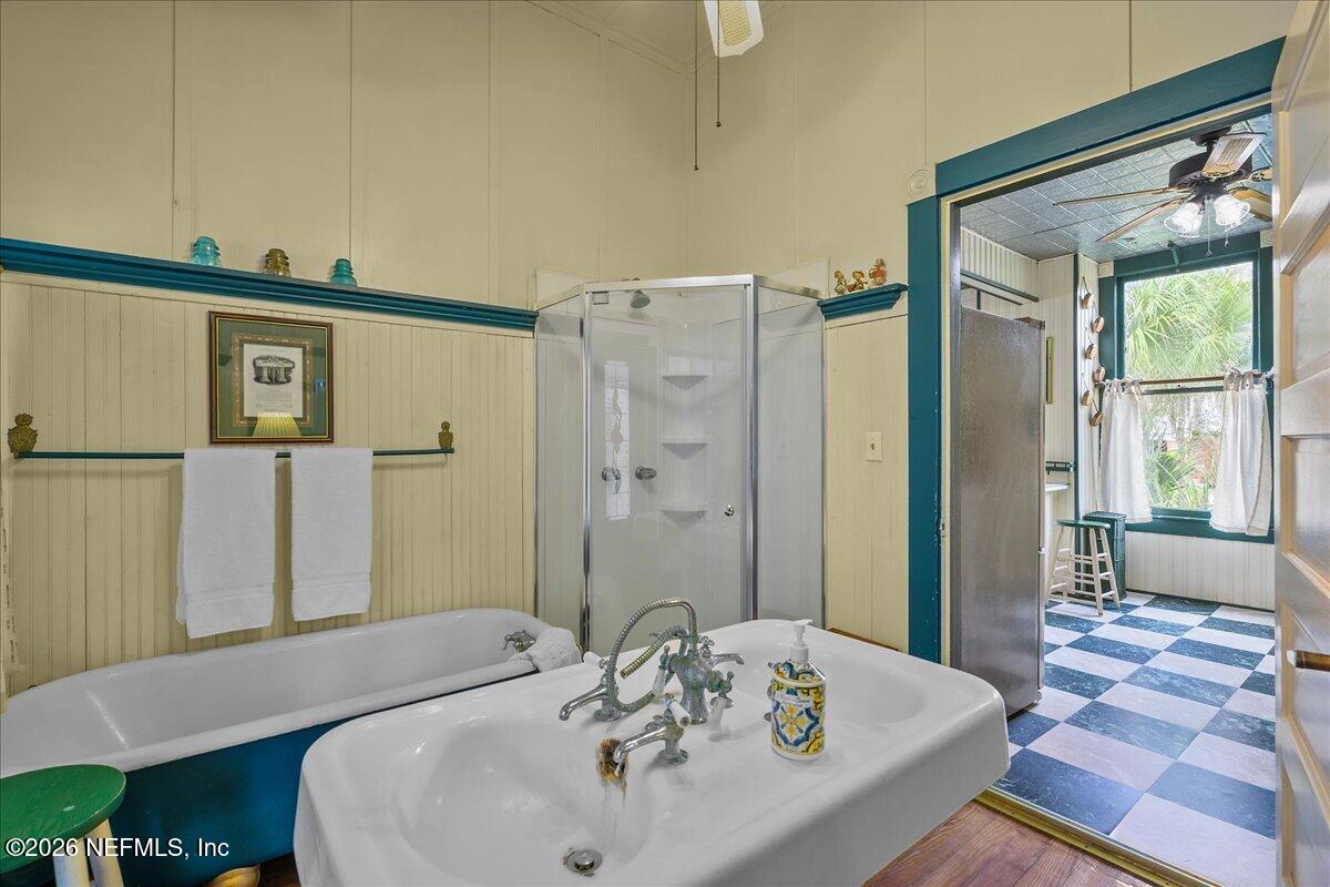 223 Madison Street Palatka, FL 32177 - Photo 15 of 60 a bathroom with a sink and a mirror