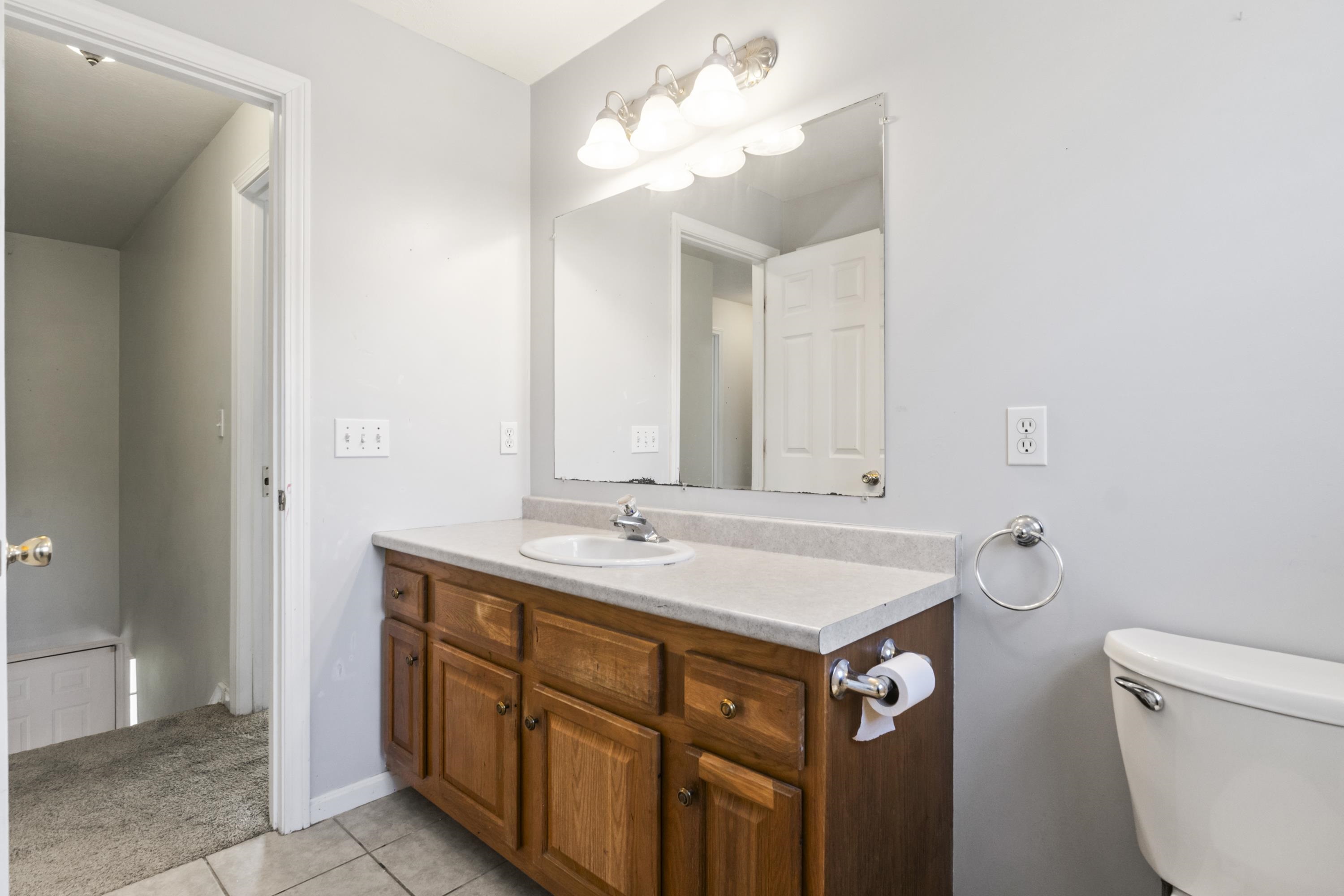 8 Elliott Road Gorham, ME 04038 - Photo 32 of 60