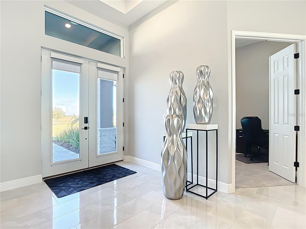 3586 Recurve Circle Sarasota, FL 34240 - Photo 5 of 65