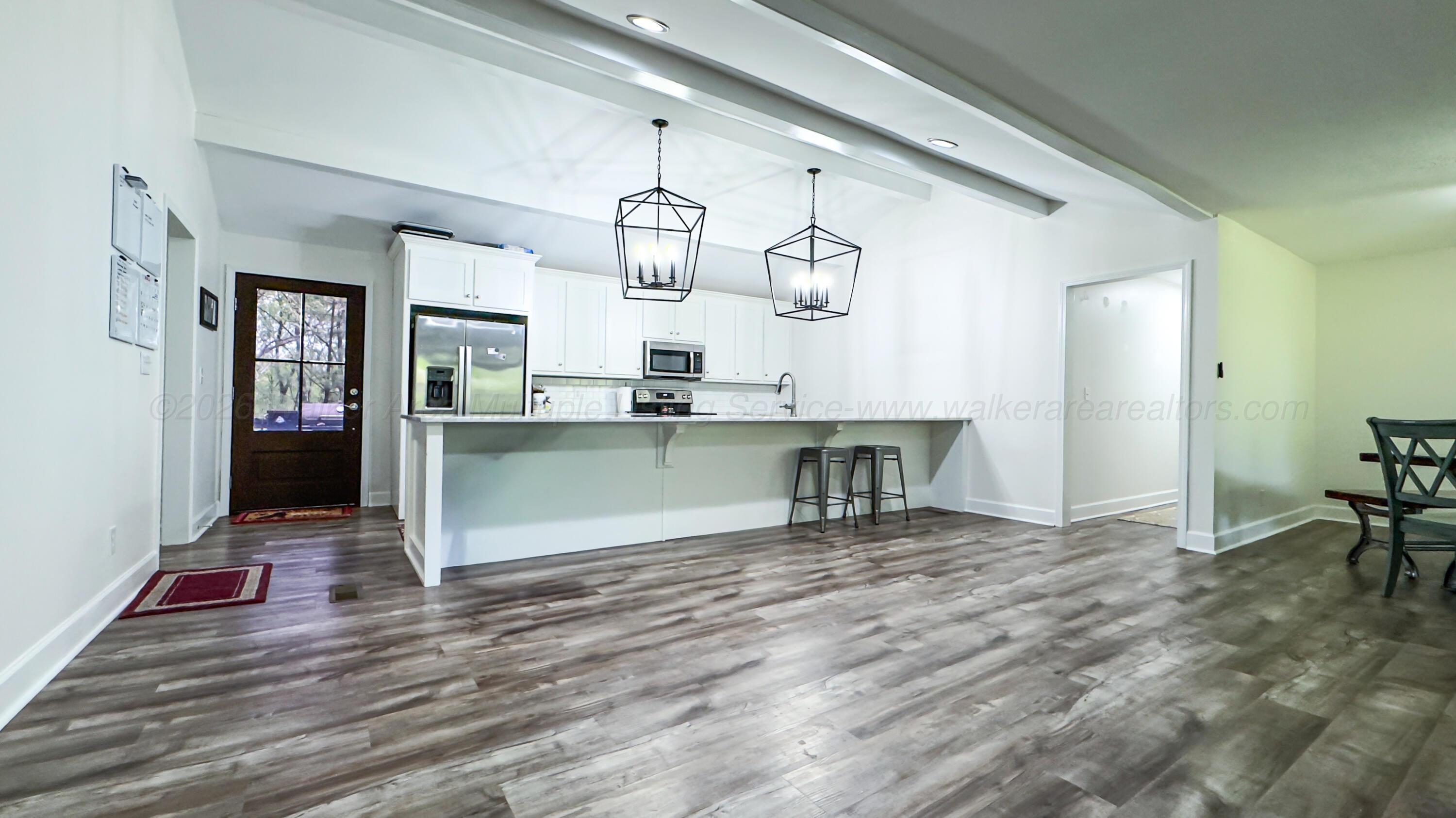 357 Emerald Street Winfield, AL 35594 - Photo 3 of 41 IMG_4575