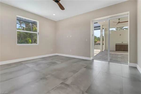 $998,800 | 1415 13th Avenue North, Naples, FL 34102