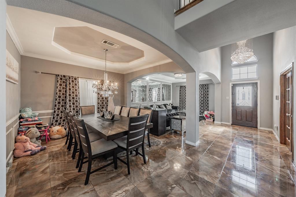 5243 West Cove Way Grand Prairie, TX 75052 - Photo 7 of 38 a view of a livingroom with furniture and window