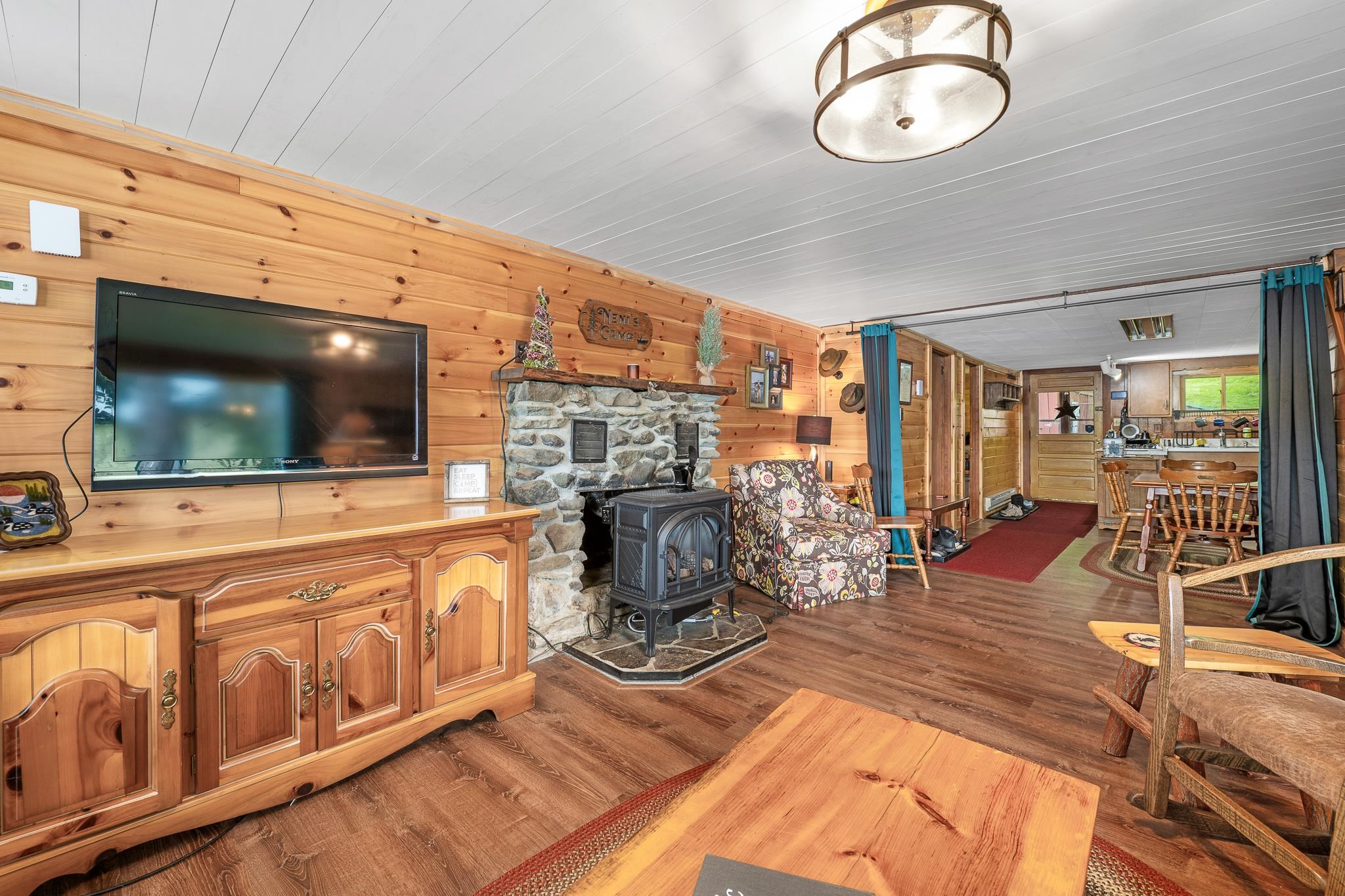 1437 Diamond Pond Road Stewartstown, NH 03576 - Photo 22 of 60