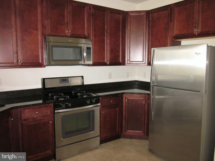 50 Old Cedarbrook Road Wyncote, PA 19095 - Photo 5 of 21 Gallery Image 5