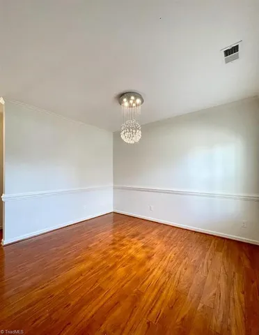 $1,850 | 102 Manhattan Avenue, Greensboro, NC 27407