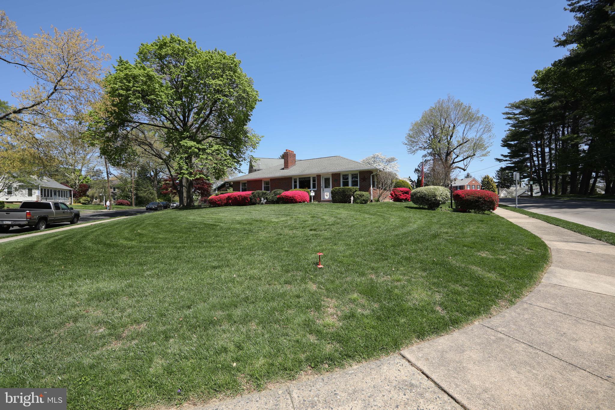 63 Lownes Lane Springfield, PA 19064 - Photo 8 of 46 Gallery Image 8