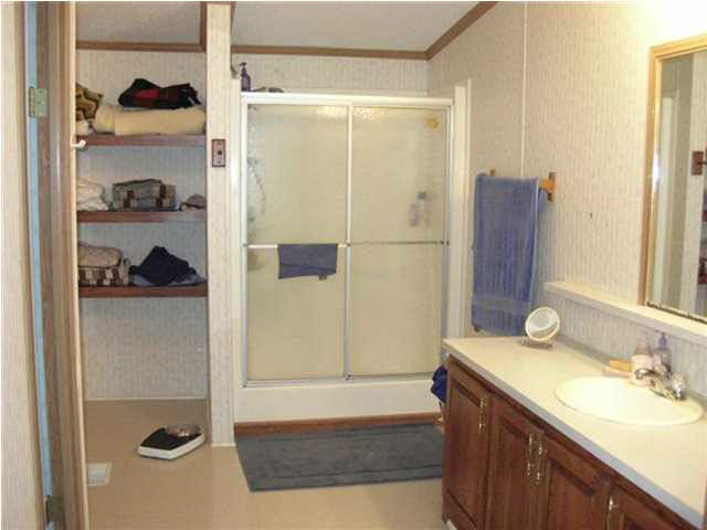 1420 Wimberg Road Evansville, IN 47710 - Photo 10 of 25 Gallery Image 10