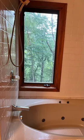 $395,000 | 26 Summit Meadows Circle, West Dover, VT 05356