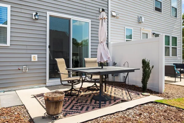 $375,000 | 743 Creekway Drive, Fuquay-Varina, NC 27526